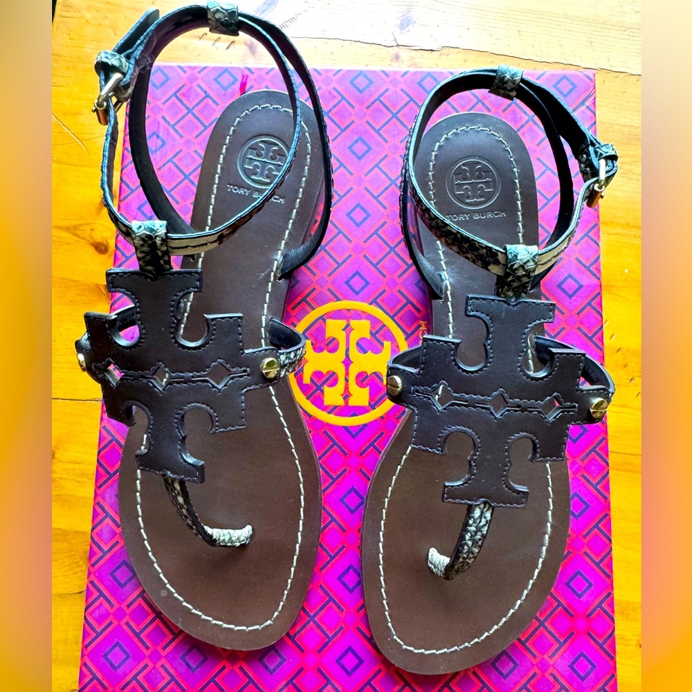 Tory Burch Black Leather Logo Thong Sandals